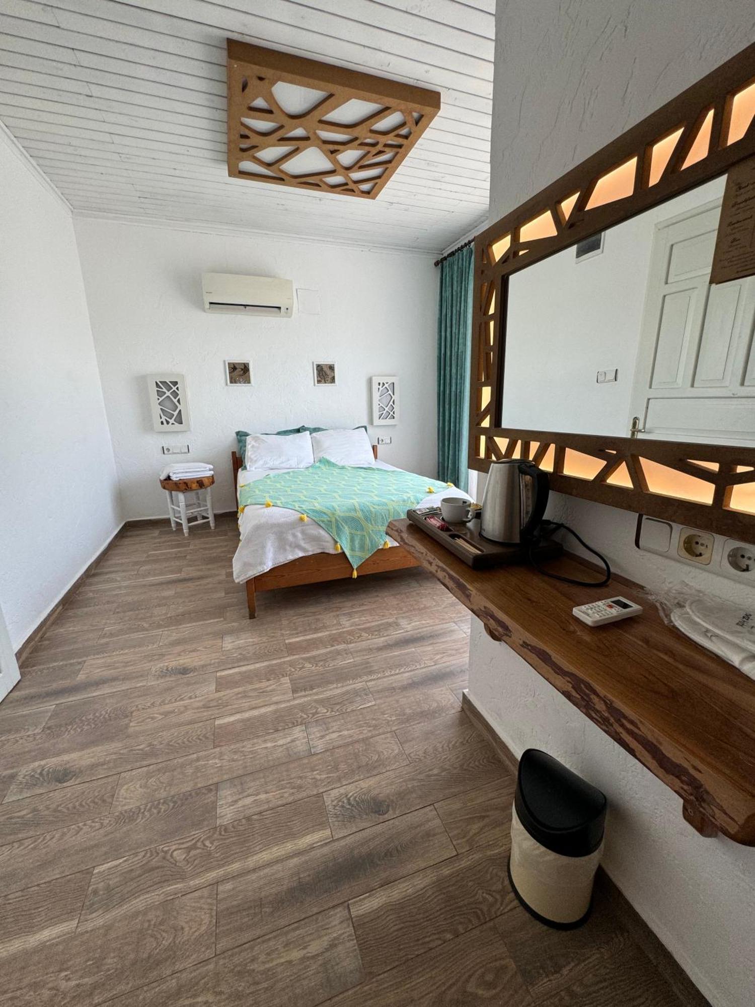 Ceneviz Hotel Adrasan Bagian luar foto